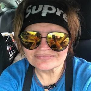 Meet your Posher, Sylvia